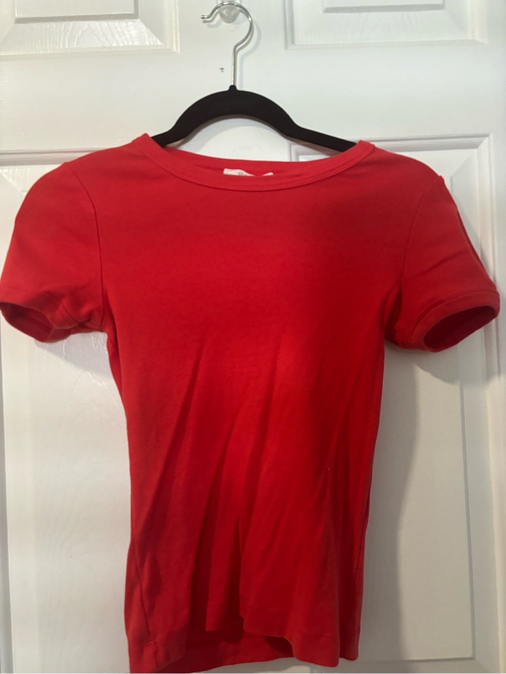 Doen Red Short Sleeve Crewneck Tee